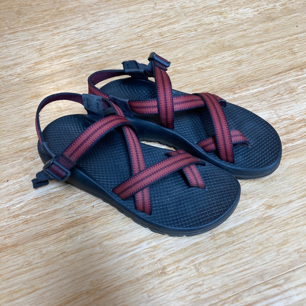 Chaco outdoors sandals size 9